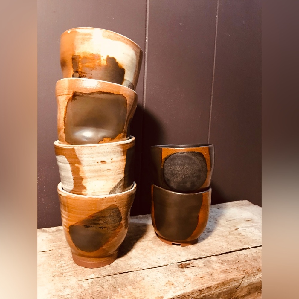 Handmade Pottery-Wheel Thrown Ceramic Tumbler - Shino glazes. - Picture 5 of 11